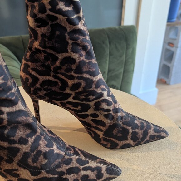 Black Suede Studio leopard print stretch ankle boots - Picture 3 of 5